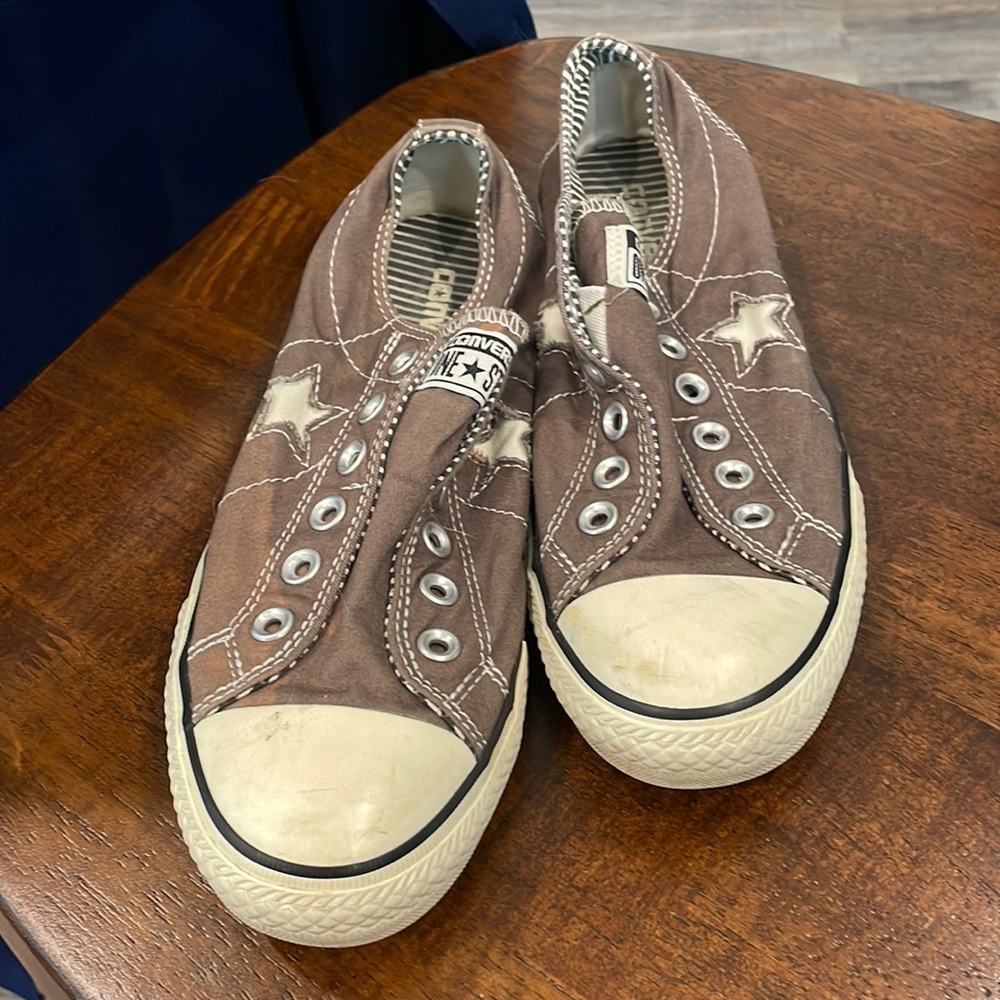 Converse one star